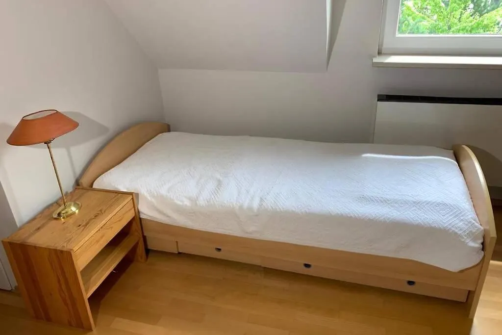 2-Zimmer-Apartment In Muenchen 0*, Munich Germany